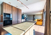 Chalet independiente con terreno en venta en la España, Sitges, ref: TR393343 foto