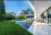 Detached villa with land for sale on España, Marbella, ref: TR391035 photo
