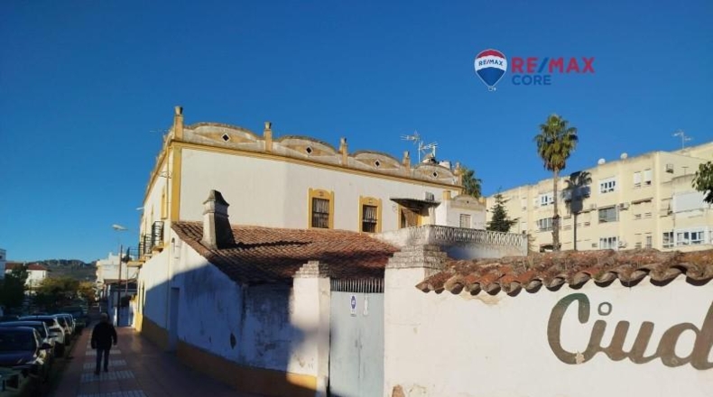 Badajoz - Zafra - 2508m2