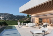 Chalet independiente con terreno en venta en la España, Fuengirola, ref: TR141223 foto