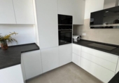 Chalet independiente con terreno en venta en la España, Marbella, ref: TR235632 foto