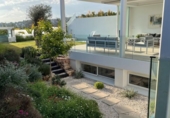 Chalet independiente con terreno en venta en la España, Marbella, ref: TR235632 foto
