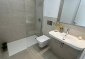 Chalet independiente con terreno en venta en la España, Marbella, ref: TR235632 foto