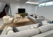 Chalet independiente con terreno en venta en la España, Marbella, ref: TR235632 foto