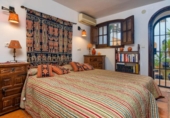 Chalet independiente con terreno en venta en la España, Calpe, ref: TR143036 foto