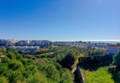 Chalet independiente con terreno en venta en la España, Estepona, ref: TR141039 foto