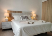 Chalet independiente con terreno en venta en la España, Benalmádena, ref: TR264758 foto