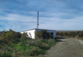Загородный дом с участком на продажу в городе Torre del Mar Фото