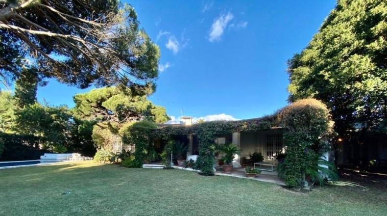 Málaga - Estepona - 2085m2