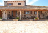 Chalet independiente con terreno en venta en la España, Santa Margalida, ref: TR135299 foto