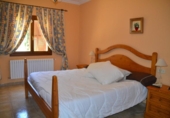 Chalet independiente con terreno en venta en la España, Santa Margalida, ref: TR135299 foto