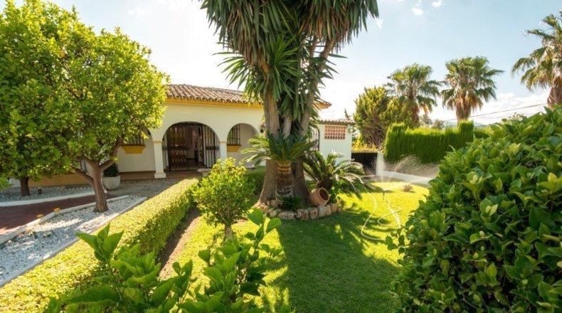 Málaga - San Pedro de Alcántara - 1839m2