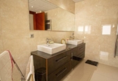 Chalet independiente con terreno en venta en la España, L'Alfàs del Pi, ref: TR266176 foto