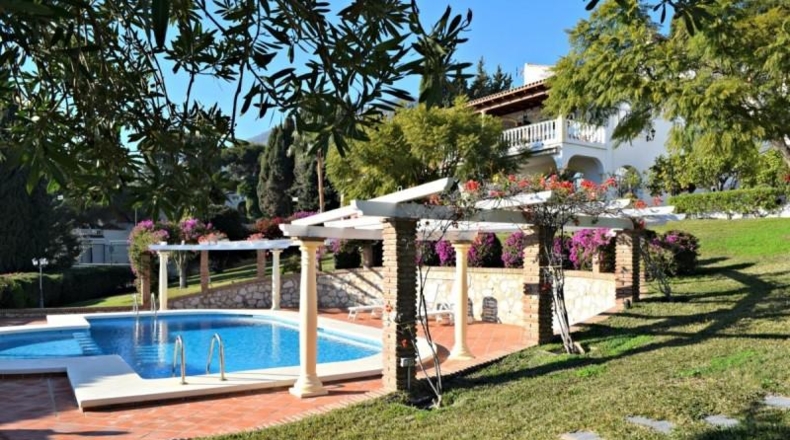 Málaga - Benalmádena - 5000m2