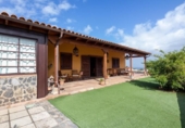 Chalet independiente con terreno en venta en la España, San Cristóbal de La Laguna, ref: TR163221 foto