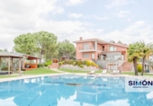 Chalet independiente con terreno en venta en la España, Sant Fruitós de Bages, ref: TR165331 foto