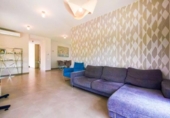 Chalet independiente con terreno en venta en la España, L'Alfàs del Pi, ref: TR160175 foto