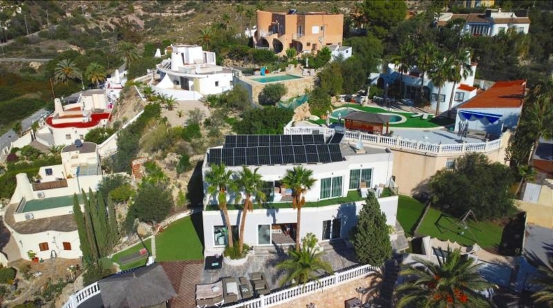 Alicante - Campello - 1400m2