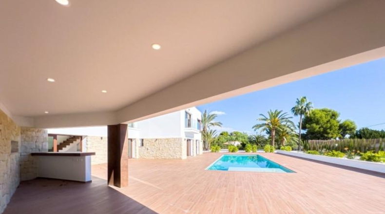 Alicante - Alfaz del Pi - 3000m2