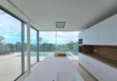 Chalet independiente con terreno en venta en la España, Adeje, ref: TR169073 foto