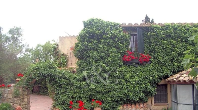 Gerona - Calella de Palafrugell - 10000m2