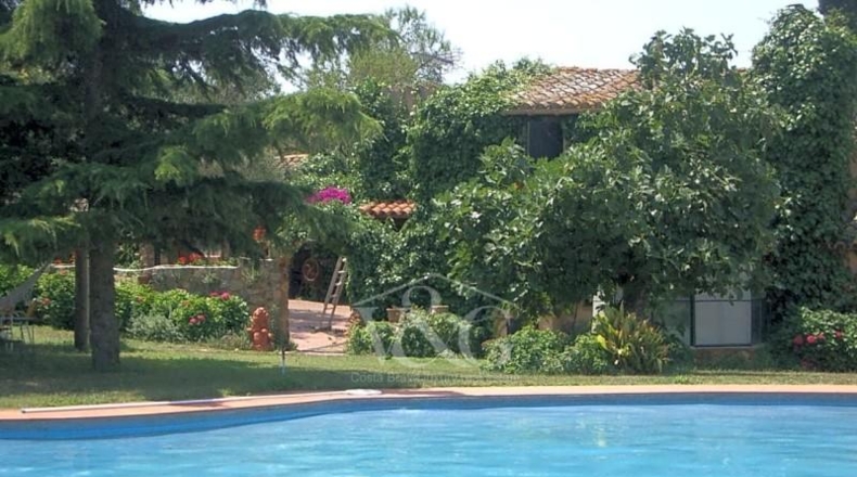 Gerona - Calella de Palafrugell - 10000m2