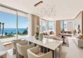 Chalet independiente con terreno en venta en la España, Estepona, ref: TR142732 foto