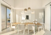 Chalet independiente con terreno en venta en la España, Estepona, ref: TR142732 foto