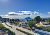 Chalet independiente con terreno en venta en la España, Benissa, ref: TR227765 foto