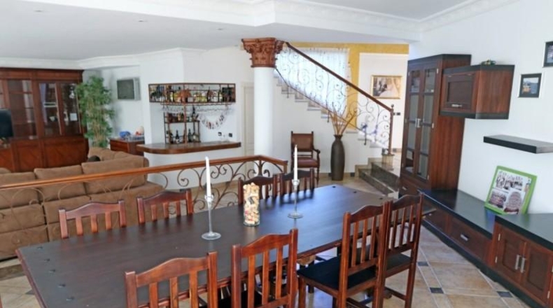 Santa Cruz de Tenerife - Arona - 1200m2