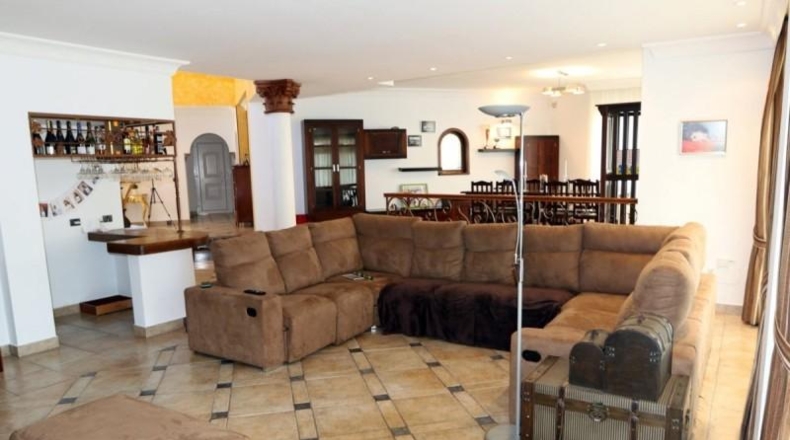 Santa Cruz de Tenerife - Arona - 1200m2