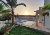 Chalet independiente con terreno en venta en la España, Llucmajor, ref: TR238695 foto