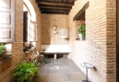 Chalet independiente con terreno en venta en la España, La Zubia, ref: TR149308 foto