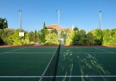 Chalet independiente con terreno en venta en la España, La Zubia, ref: TR149308 foto