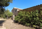 Chalet independiente con terreno en venta en la España, Santa Eugènia, ref: TR229388 foto