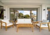 Chalet independiente con terreno en venta en la España, Marbella, ref: TR239829 foto