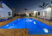 Chalet independiente con terreno en venta en la España, Chiclana de la Frontera, ref: TR158255 foto