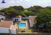 Chalet independiente con terreno en venta en la España, Chiclana de la Frontera, ref: TR158255 foto