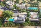 Chalet independiente con terreno en venta en la España, Marbella, ref: TR142623 foto