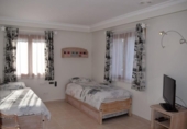 Chalet independiente con terreno en venta en la España, Palma, ref: TR136320 foto
