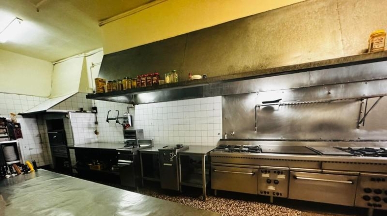 Barcelona - Vilafranca del Penedès - 3700m2