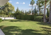 Detached villa with land for sale on España, Marbella, ref: TR389684 photo