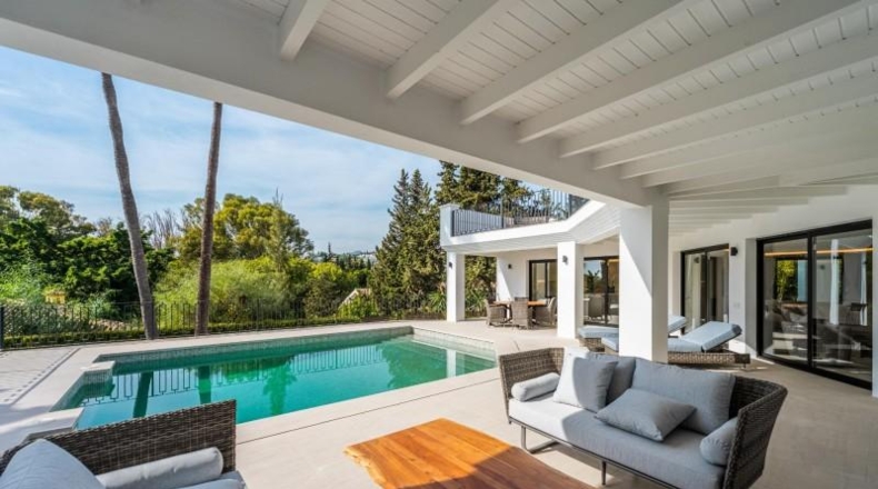 Málaga - Estepona - 1082m2