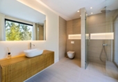 Chalet independiente con terreno en venta en la España, Estepona, ref: TR144524 foto