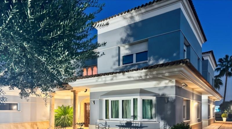 Sevilla - Gelves - 1800m2