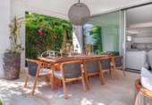Chalet independiente con terreno en venta en la España, Marbella, ref: TR156394 foto