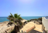 Chalet independiente con terreno en venta en la España, Manilva, ref: TR246110 foto