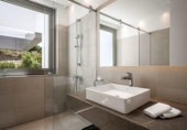 Chalet independiente con terreno en venta en la España, Estepona, ref: TR142763 foto