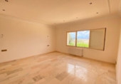 Chalet independiente con terreno en venta en la España, Muro, ref: TR138572 foto