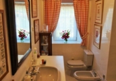 Chalet independiente con terreno en venta en la España, Málaga, ref: TR140996 foto